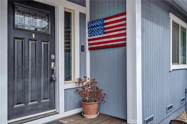 doorway to property featuring crawl space