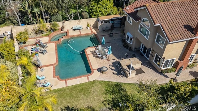 23 Landing, Laguna Niguel, CA 92677 - view from above of property featuring a pool area