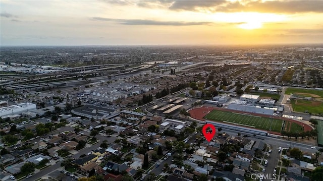 view of aerial view at dusk