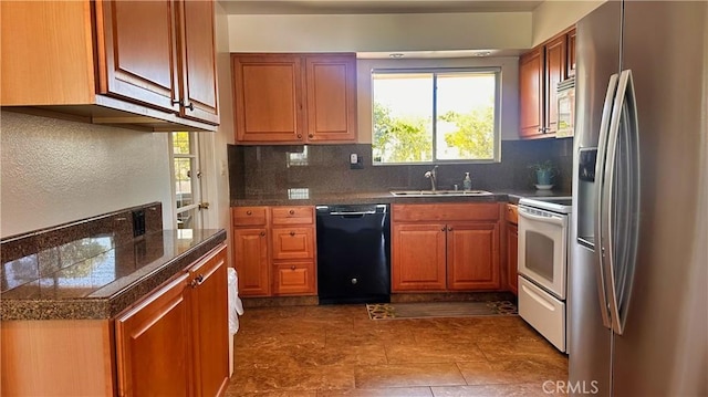28821 Del Monte Dr, Menifee, CA 92586 - photo 11