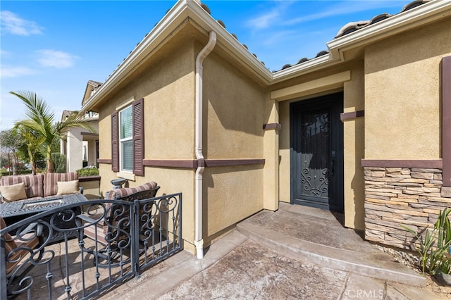 20900 Center St, Riverside, CA 92507 - property entrance with stucco siding and stone siding
