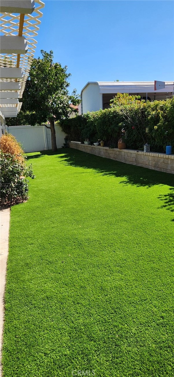 27865 Quincy St, Castaic, CA 91384 - view of yard