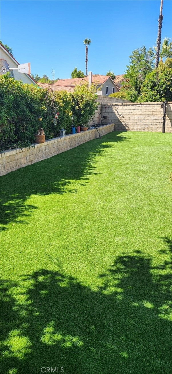 27865 Quincy St, Castaic, CA 91384 - view of fenced backyard