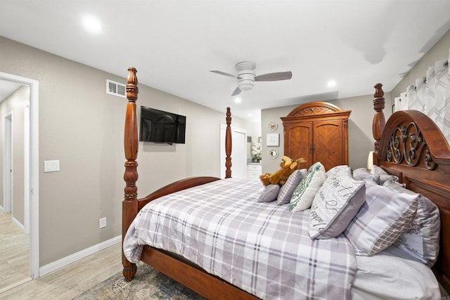 bedroom with visible vents, recessed lighting, light wood-style floors, baseboards, and ceiling fan