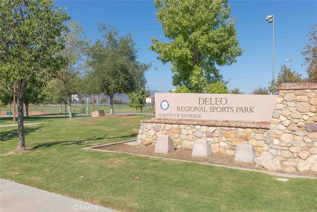 25499 Foxglove Ln, Corona, CA 92883 - community sign with a yard