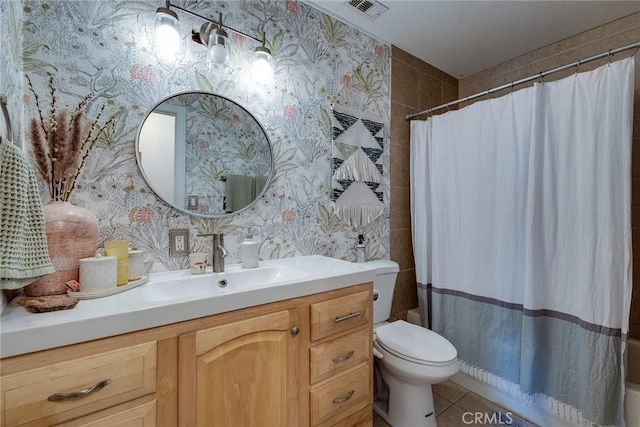 full bathroom featuring toilet, vanity, visible vents, wallpapered walls, and shower / bathtub combination with curtain