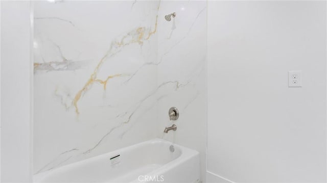 366 S Halcyon Rd, Arroyo Grande, CA 93420 - full bathroom featuring tub / shower combination