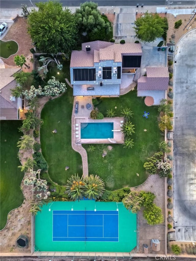 birds eye view of property