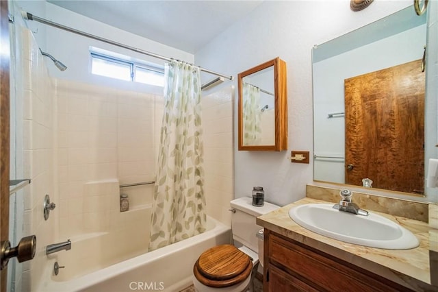 full bath with toilet, vanity, and shower / bathtub combination with curtain