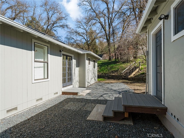 view of yard with a patio area