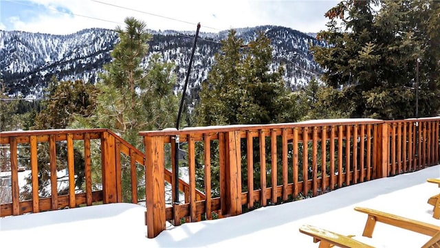 1075 Rivera Dr, Wrightwood, CA 92397 - snow covered deck featuring a mountain view