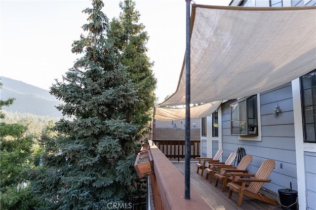 1075 Rivera Dr, Wrightwood, CA 92397 - view of deck