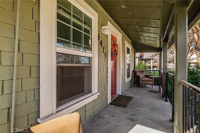 view of patio / terrace featuring covered porch