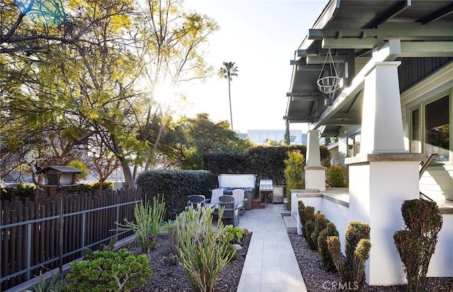 view of yard featuring fence