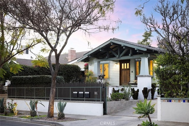 view of front of house with a fenced front yard