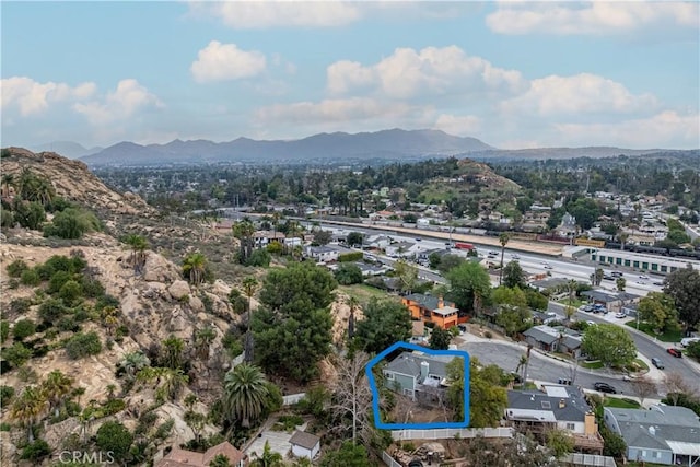 bird's eye view featuring a mountain view