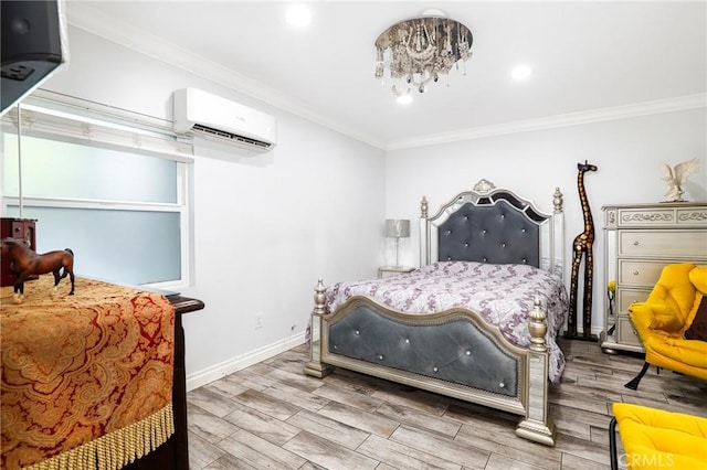 bedroom featuring wood tiled floor, a wall unit AC, crown molding, and baseboards