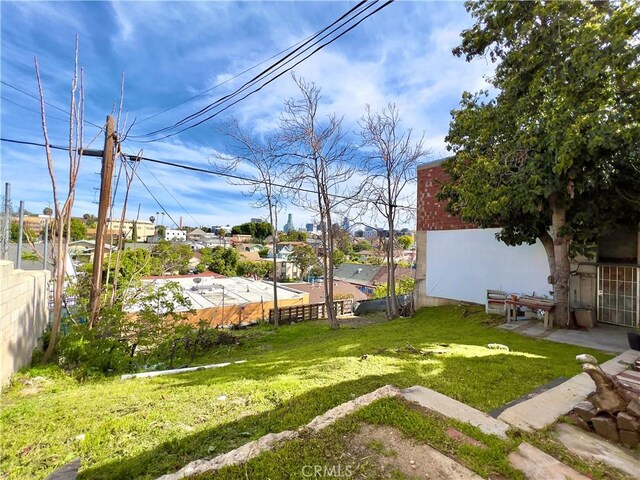 250 N Alvarado St Unit 3/4, Los Angeles, CA 90026 - view of yard