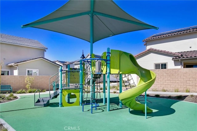 7082 Mallow Dr Unit 4, Fontana, CA 92336 - community playground featuring fence