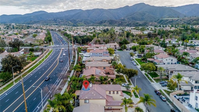 bird's eye view featuring a residential view and a mountain view