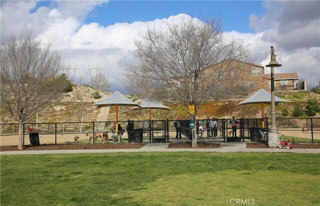 27464 Honeydew Ct, Saugus, CA 91350 - view of community