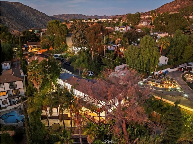 bird's eye view with a mountain view