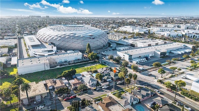 bird's eye view with a view of city