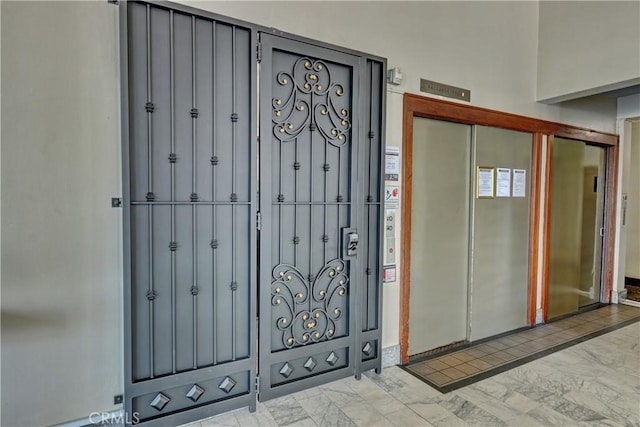 360 W Ocean Blvd Unit 404, Long Beach, CA 90802 - entrance to property with elevator