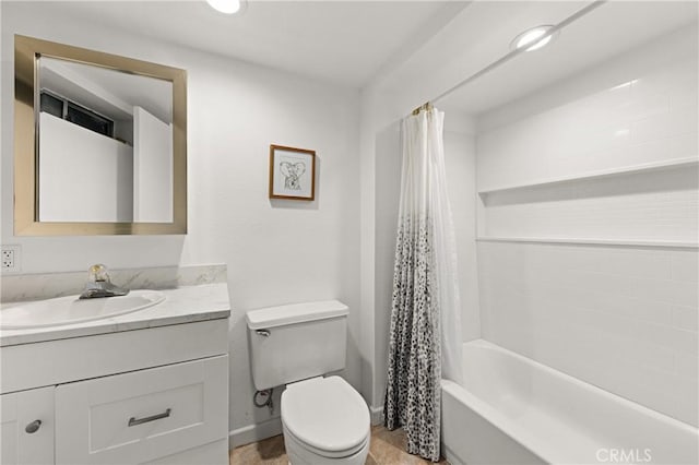 bathroom featuring toilet, shower / bathtub combination with curtain, baseboards, and vanity