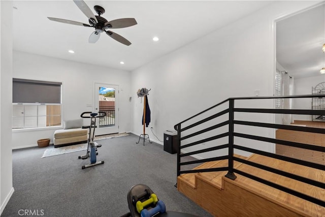 workout room with a ceiling fan, recessed lighting, and baseboards