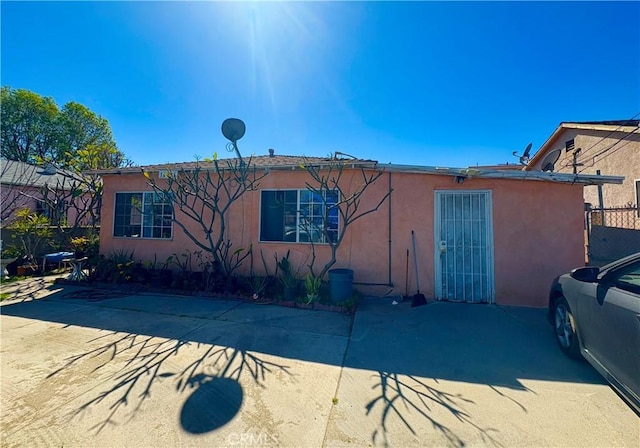 10321 Laurel Canyon Blvd, Pacoima, CA 91331 - view of front facade featuring a patio area and stucco siding