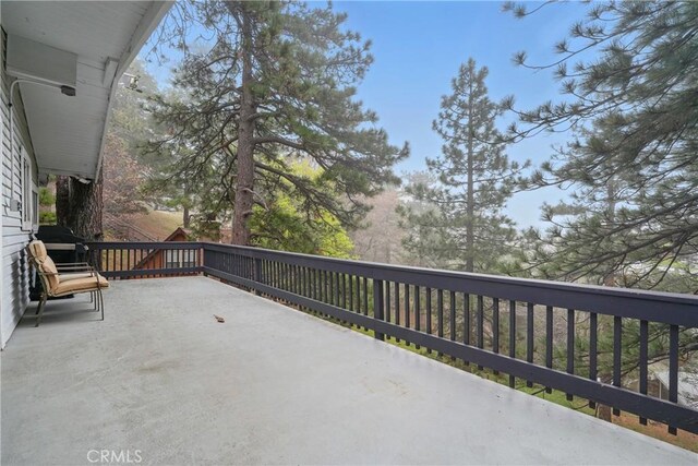 30919 Valley Oak Dr, Running Springs, CA 92382 - view of patio