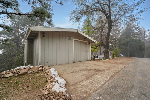 30919 Valley Oak Dr, Running Springs, CA 92382 - view of outbuilding