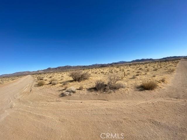 Listing photo 2 for 0 Waalew Rd, Lucerne Valley CA 92356