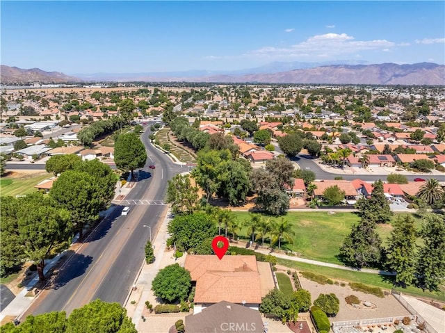 bird's eye view featuring a residential view and a mountain view