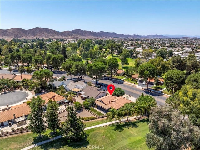 bird's eye view featuring a residential view and a mountain view