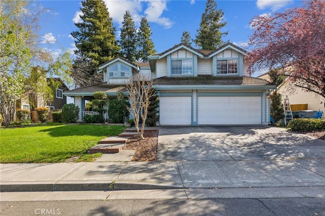 1640 Pembroke Way, Dixon, CA 95620 - traditional-style home featuring a front yard, driveway, and an attached garage