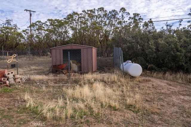 view of poultry coop featuring fence