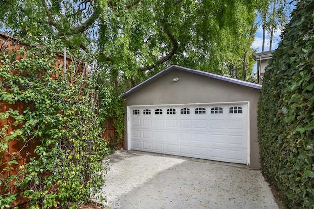 view of detached garage