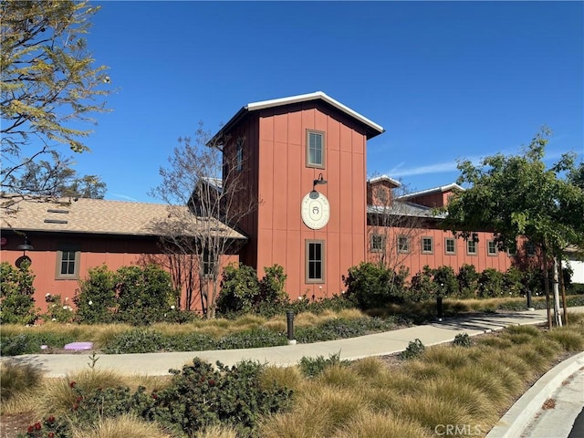 view of building exterior