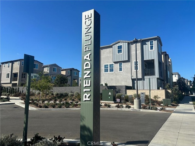 details with a residential view