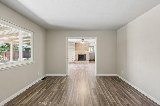 320 Bowen Ave, Modesto, CA 95350 - photo 13