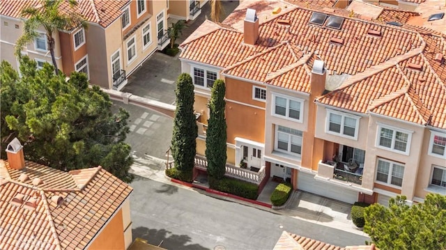 bird's eye view with a residential view