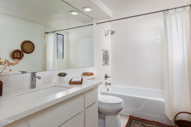 bathroom featuring toilet, recessed lighting, shower / tub combo, vanity, and tile patterned floors