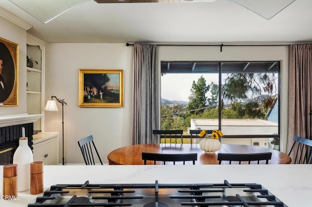 1868 Kaweah Dr, Pasadena, CA 91105 - view of dining space