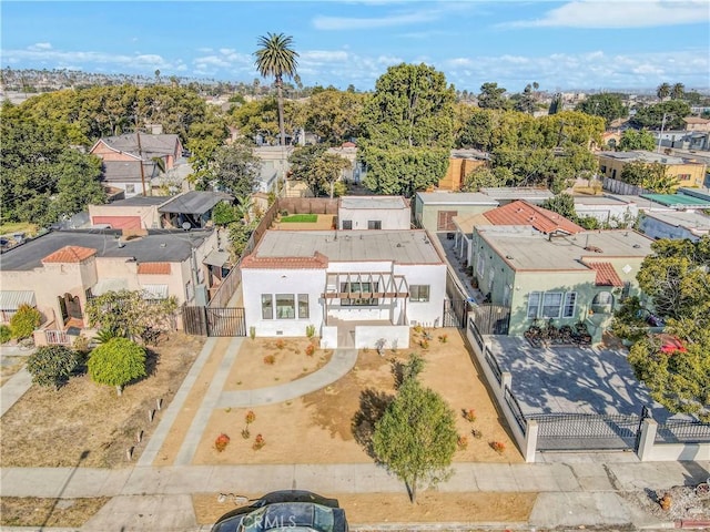 bird's eye view with a residential view