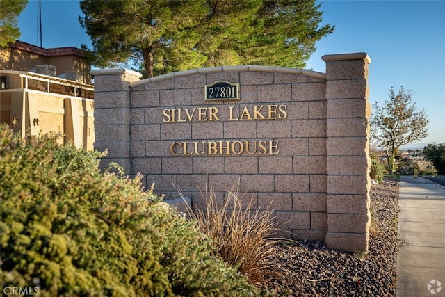 15167 Orchard Hill Ln, Helendale, CA 92342