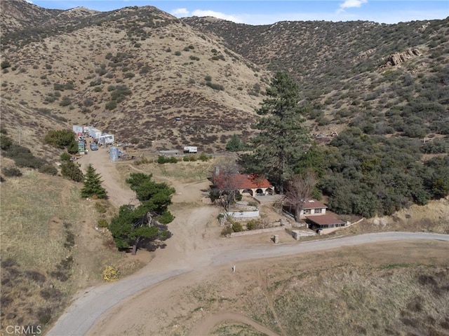 bird's eye view featuring a mountain view