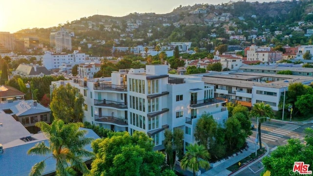 view of aerial view at dusk