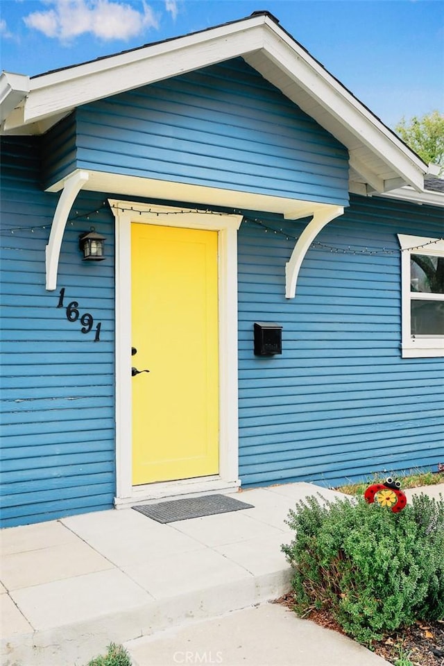 view of doorway to property